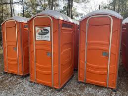 Best Portable Restroom Servicing (Cleaning and Restocking)  in Beach City, TX